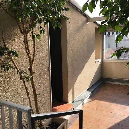 La Maison D'antonin 아파트