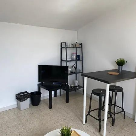 아파트 La Maison D'antonin *