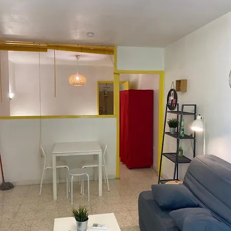 La Maison D'antonin Ним